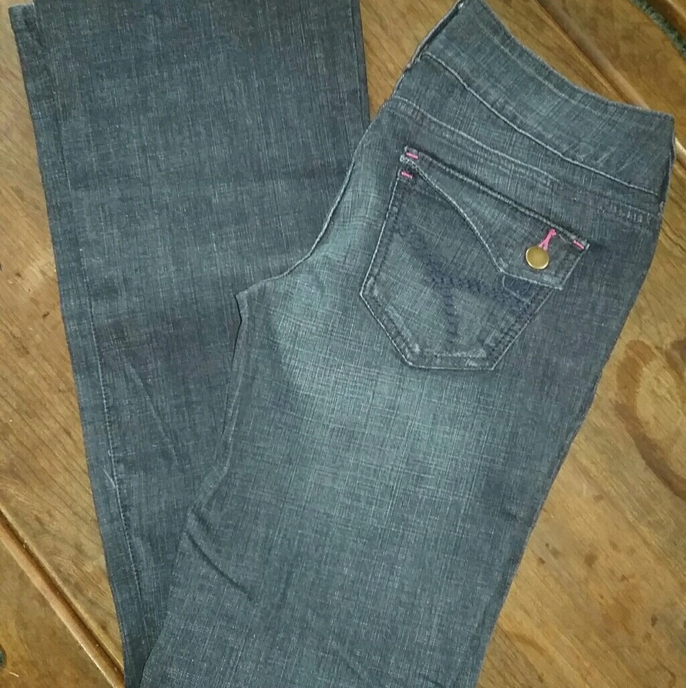 Hint Jeans